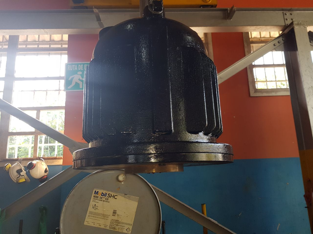 OIL & GAS